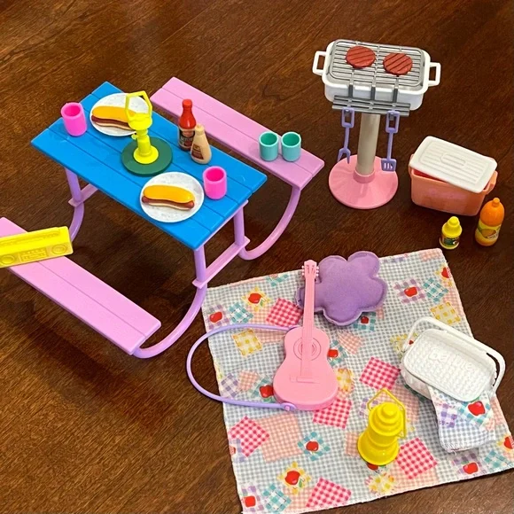 Barbie Toys Barbie 99s Lot Picnic Table Barbecue Grill Food
